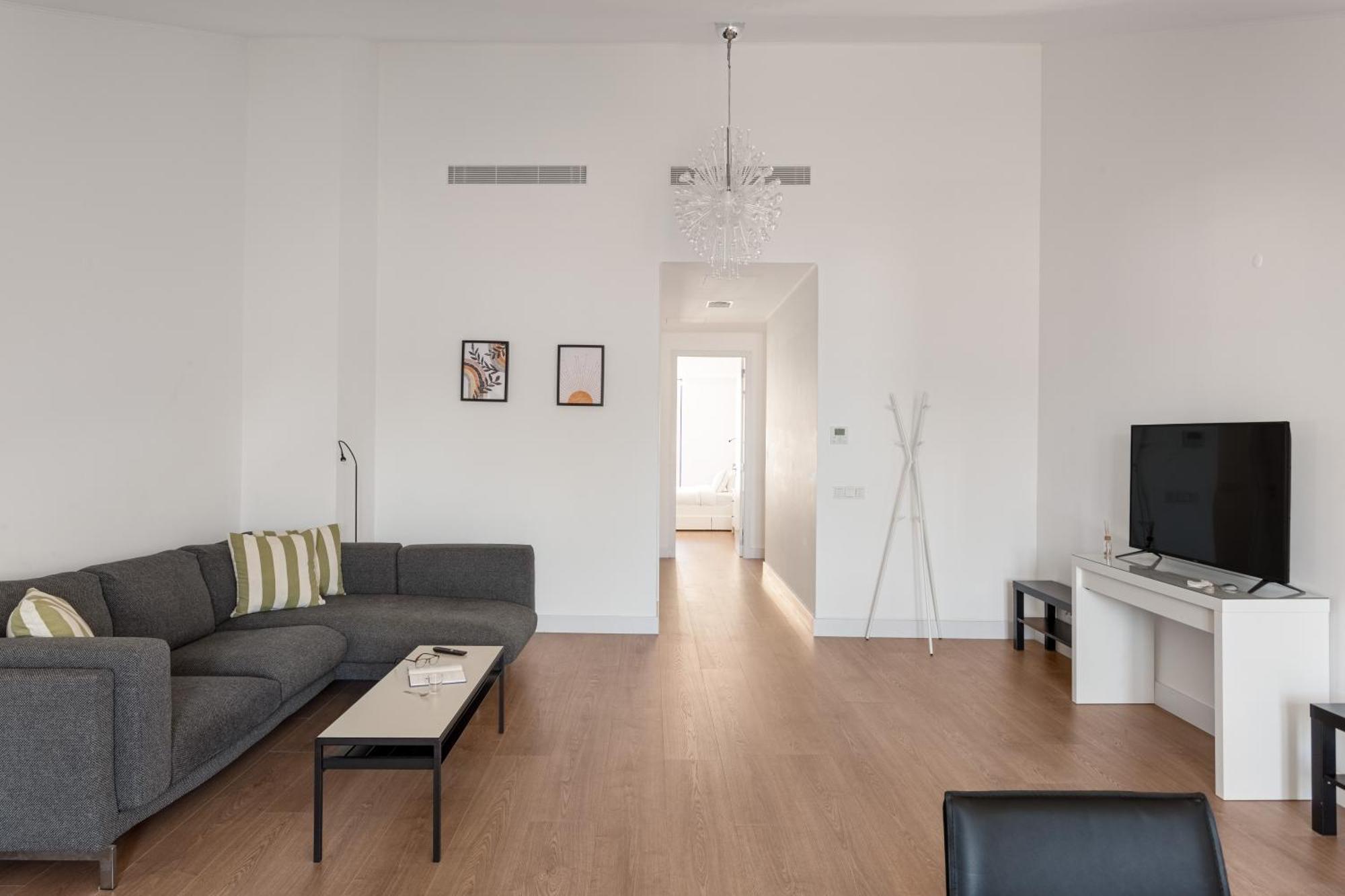 Joivy Modern Flat With River View Near Bica Elevator *